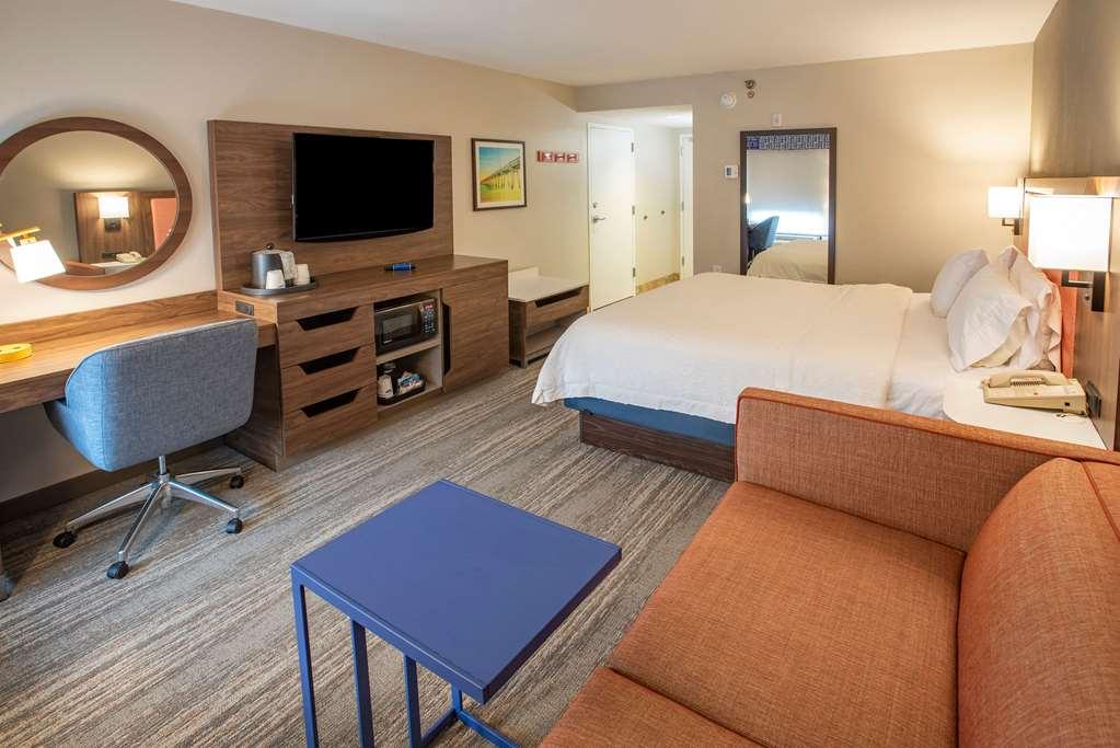 Hampton Inn Pensacola-Airport Room photo