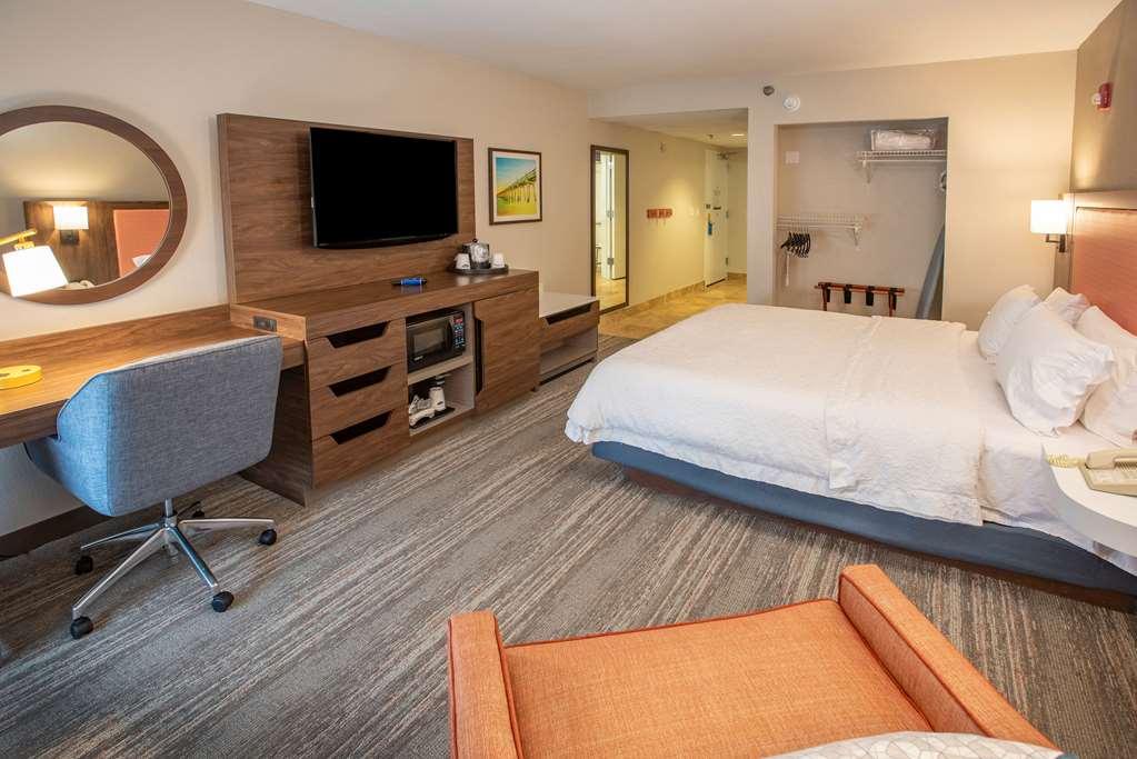 Hampton Inn Pensacola-Airport Room photo