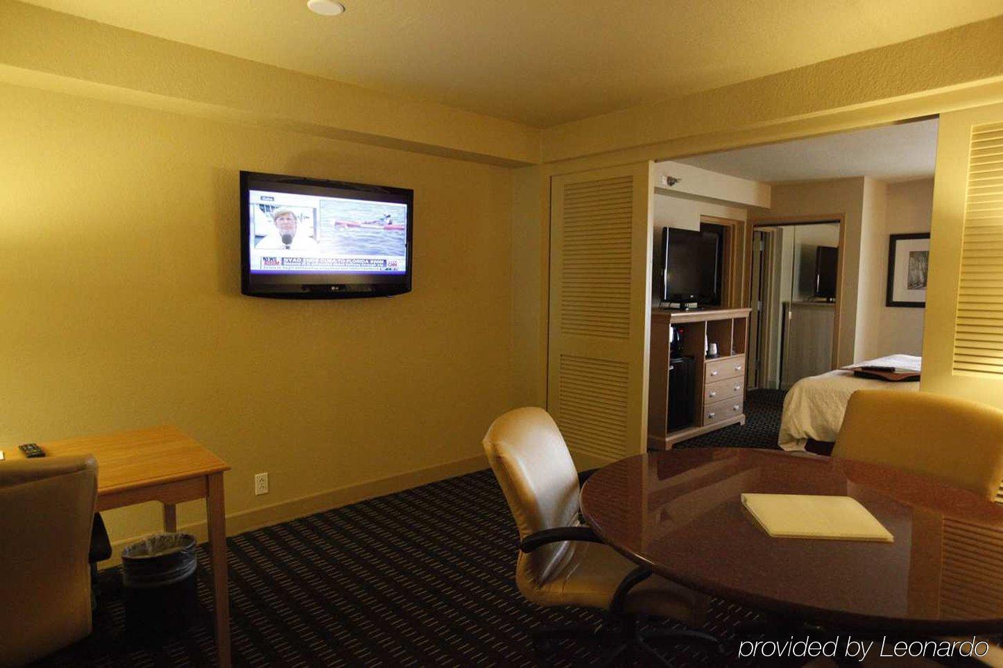 Hampton Inn Pensacola-Airport Room photo